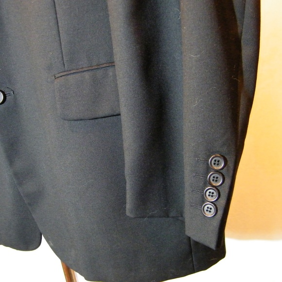 Milano Suits & Blazers Mens Milano Galleria Black Blazer 3 Button